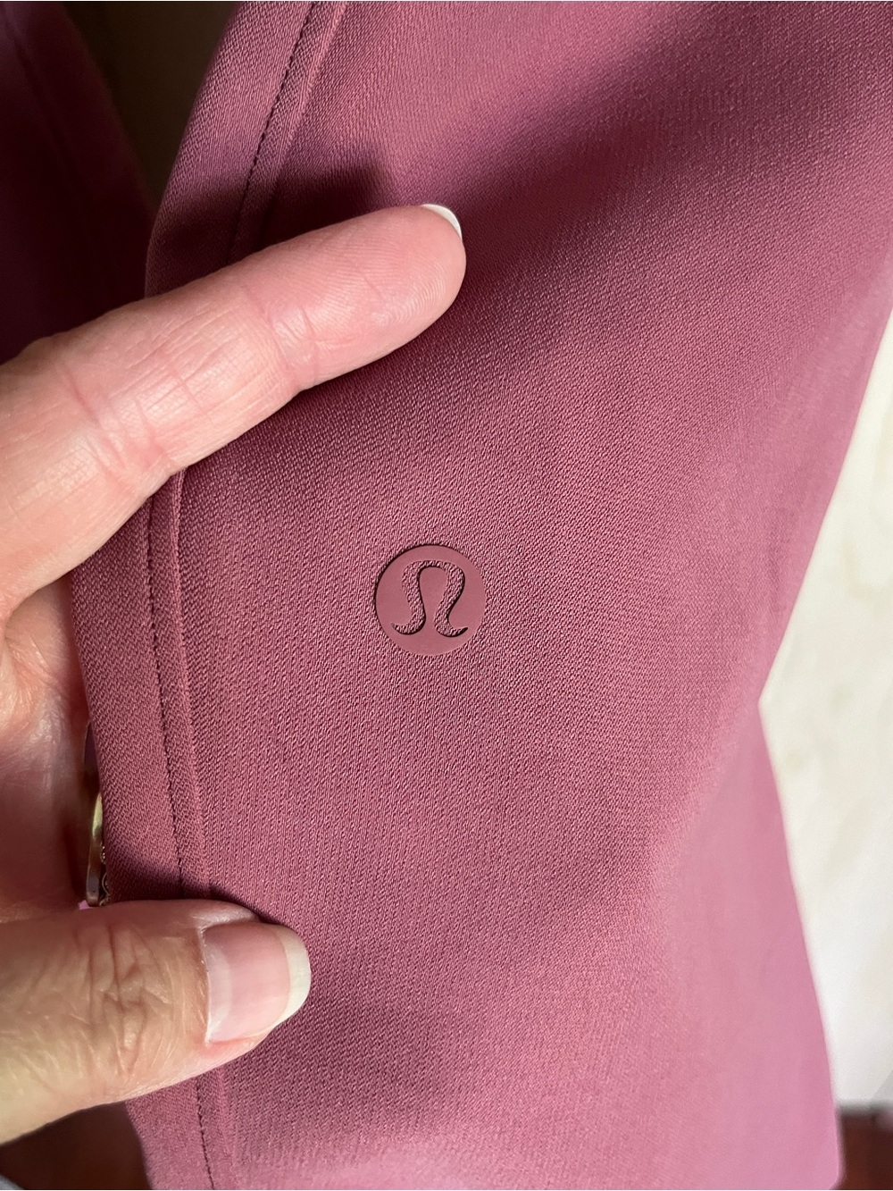 Lululemon On The Fly Joggers W5BZDS Misty Merlot Sz 10 - Picture 5 of 11